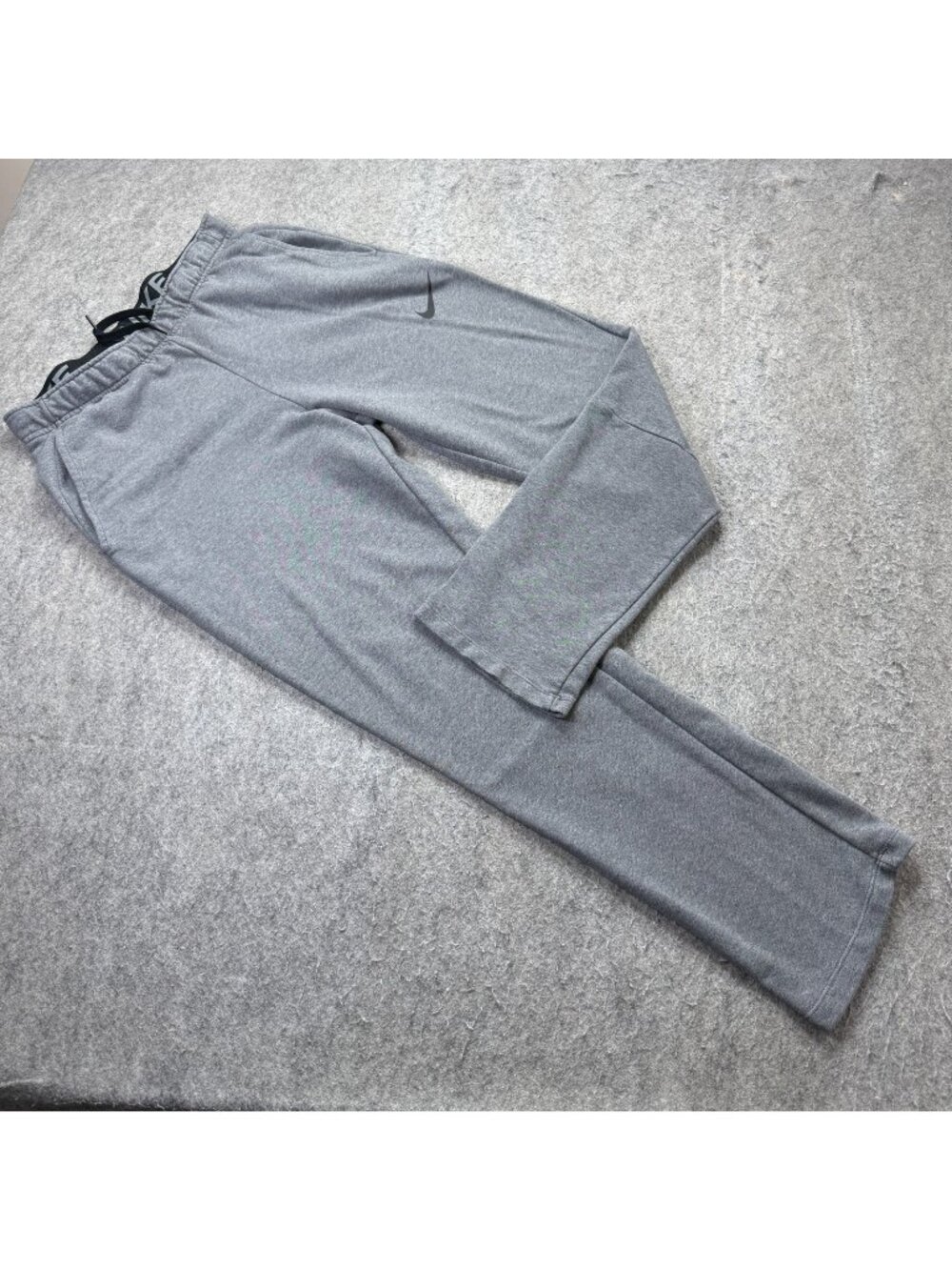Nike Sweatpants Men M Gray Straight Leg Open Hem 31" Fleece CZ6381